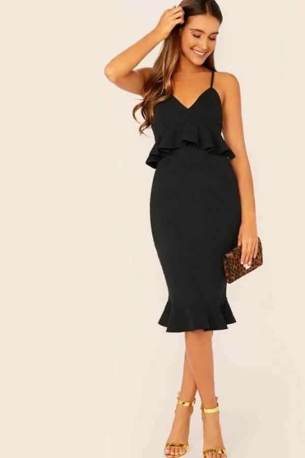 Every girl needs a little black dress. little black dress casual |  little black dress classy | little black dress cocktail. Do you like a short black dress, tight black dress or stylish dresses for women. A black dress is so sophisticated in my eyes, such stylish dresses. LBD or a long long black dress works for most formal events. Where will you be wearing your little black dress outfit too? Dress |Dresses | Women dresses  #littleblackdress #LBD #blackdress #dress