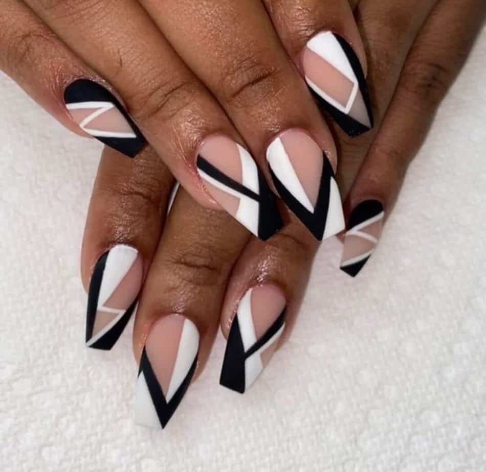 black and white nails 