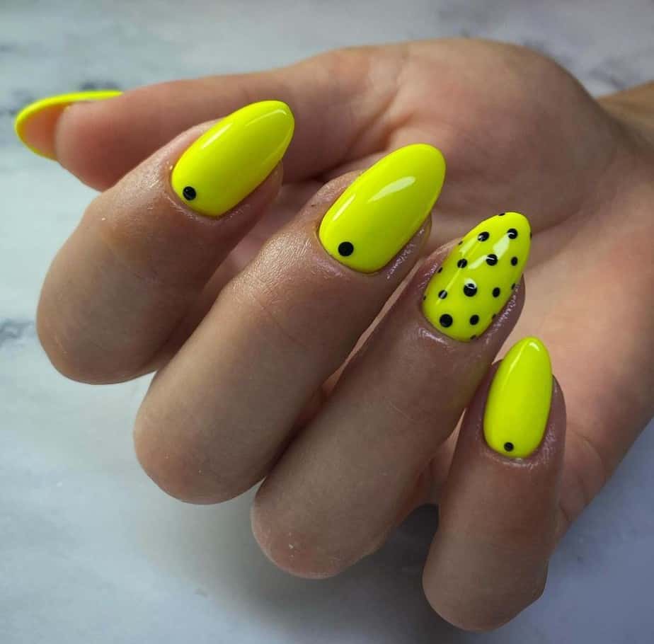 neon yellow nails designs