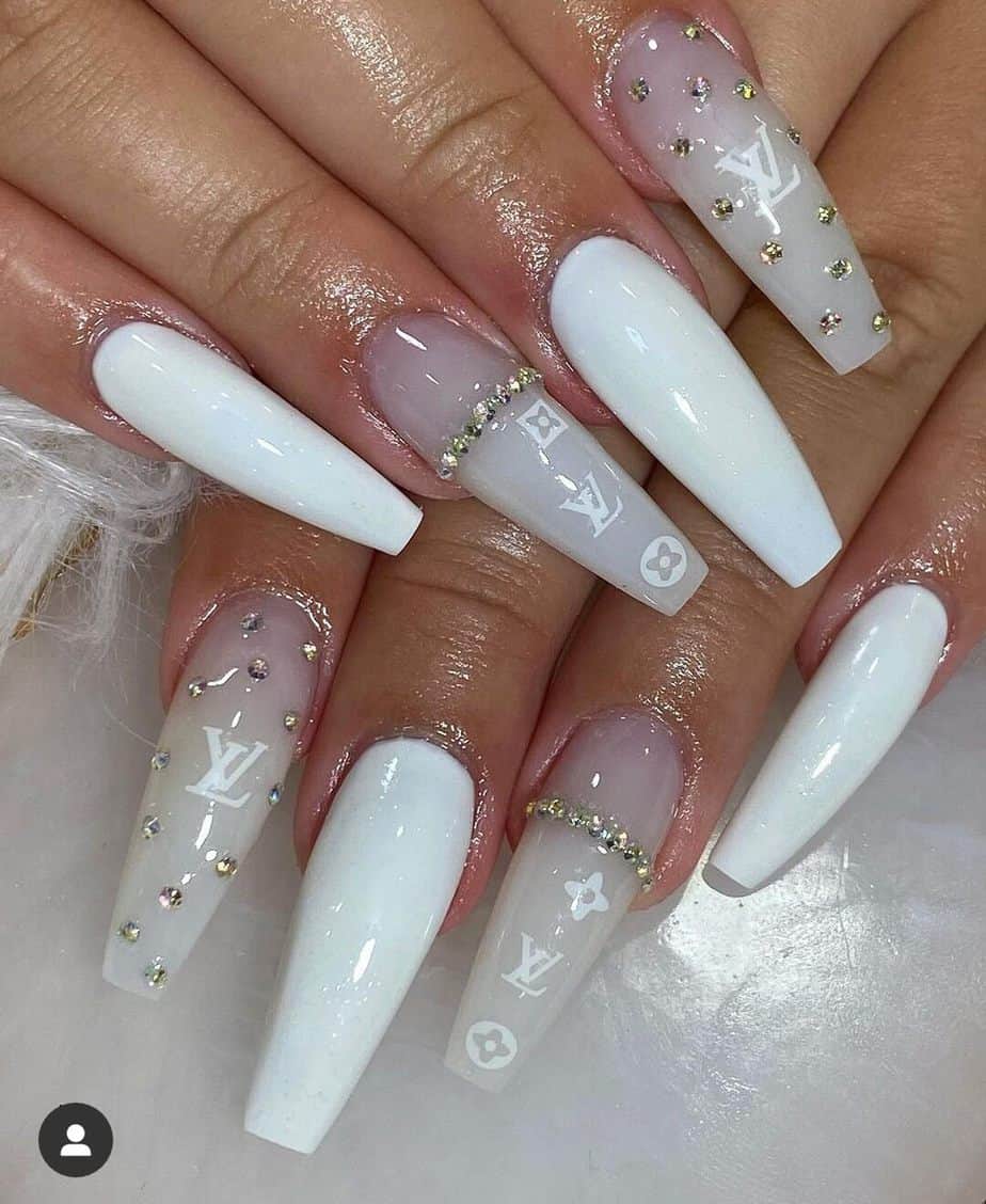 18+ Louis Vuitton Nails Designs - Beautiful Nails You Must Try At Your