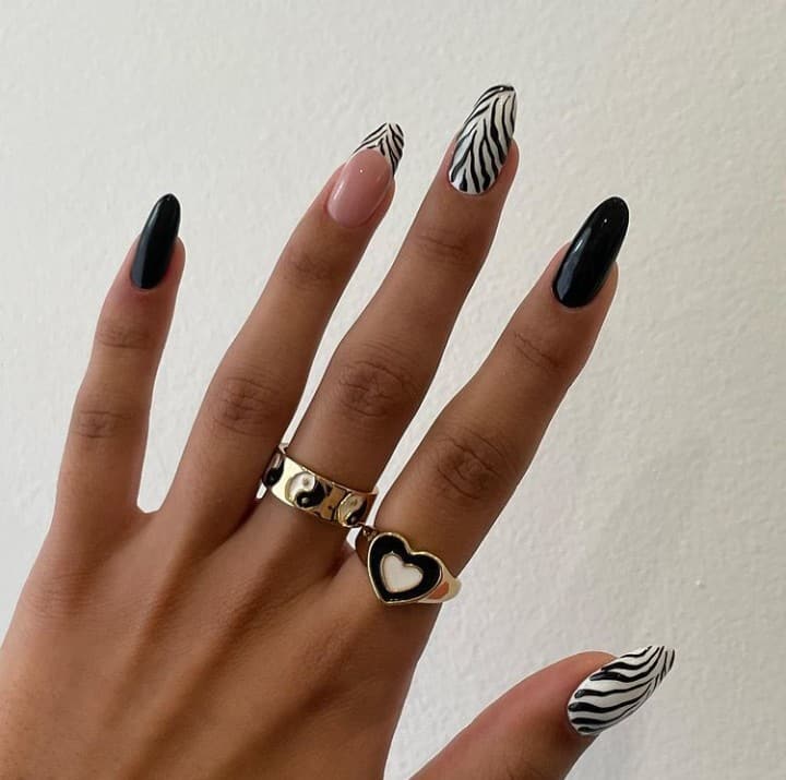 black and white nails designs