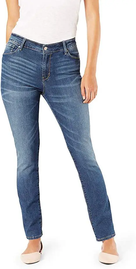 Jeans Outfits For Women Which are Fashionable - Emerlyn Closet