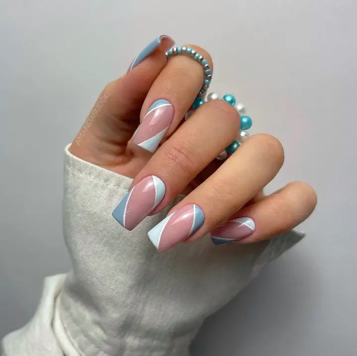 baby blue nails design