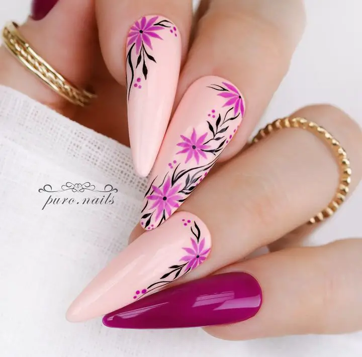 stiletto nail designs
