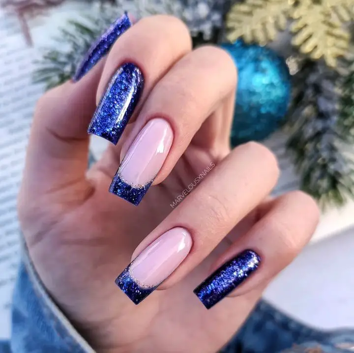 blue nails acrylic