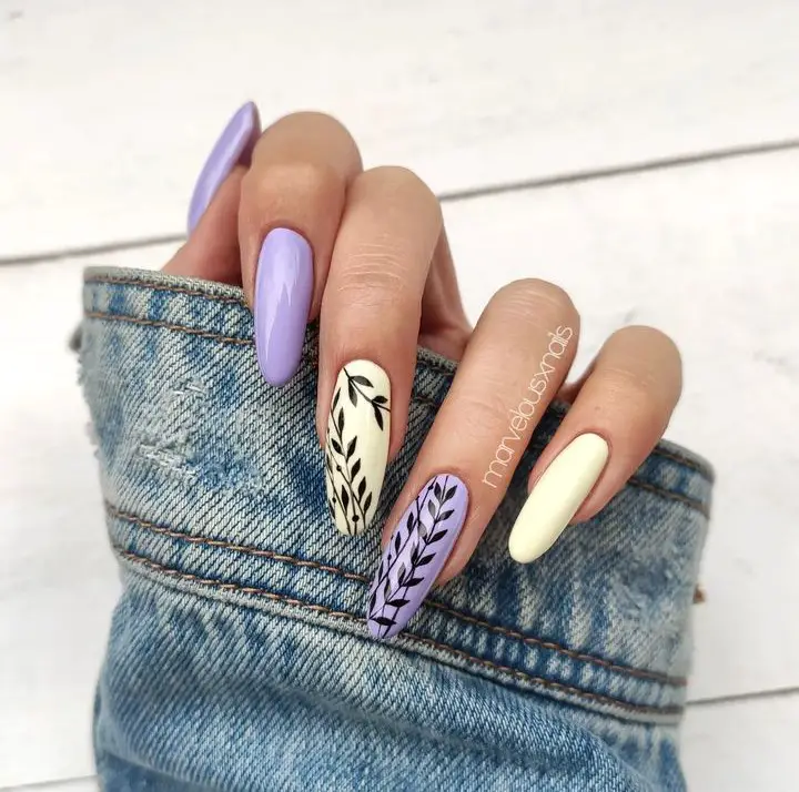 purple nails
