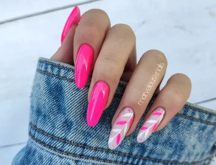 10 Bright Neon Pink Nails Design To Recreate - Emerlyn Closet