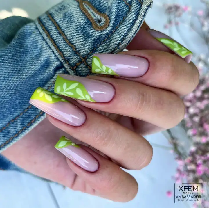 green nails design