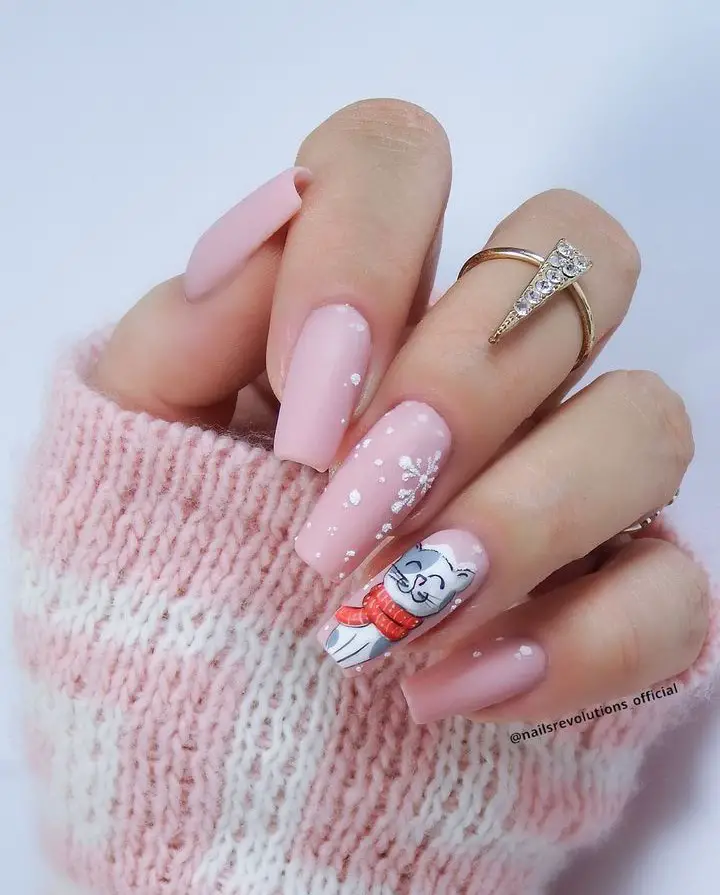 pretty christmas nails